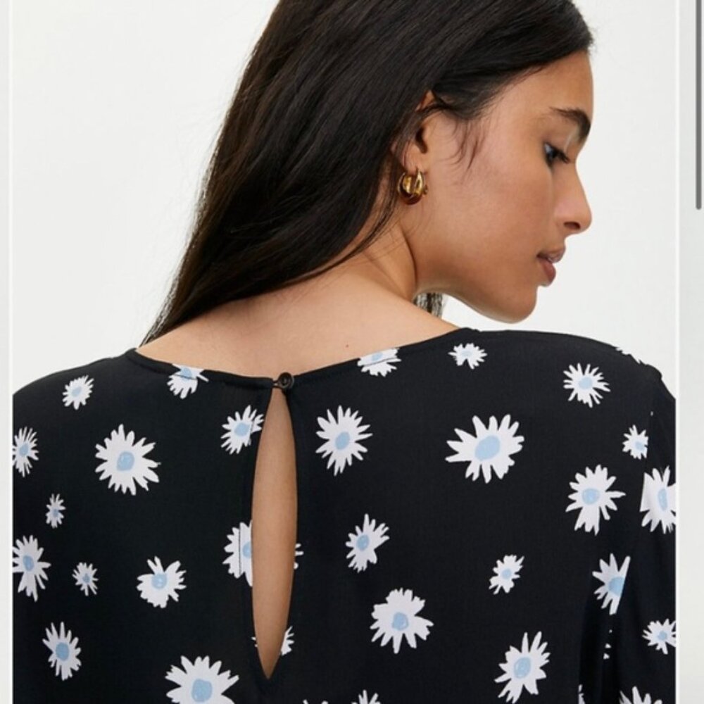 Aritzia Ittle Oon Eartstrings Loral Idi Ress - image 3